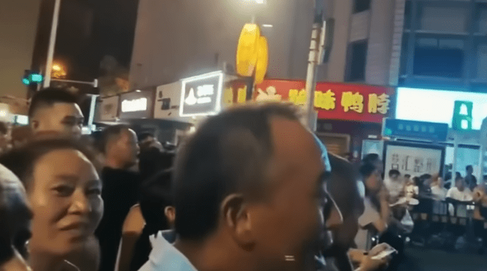还我民主