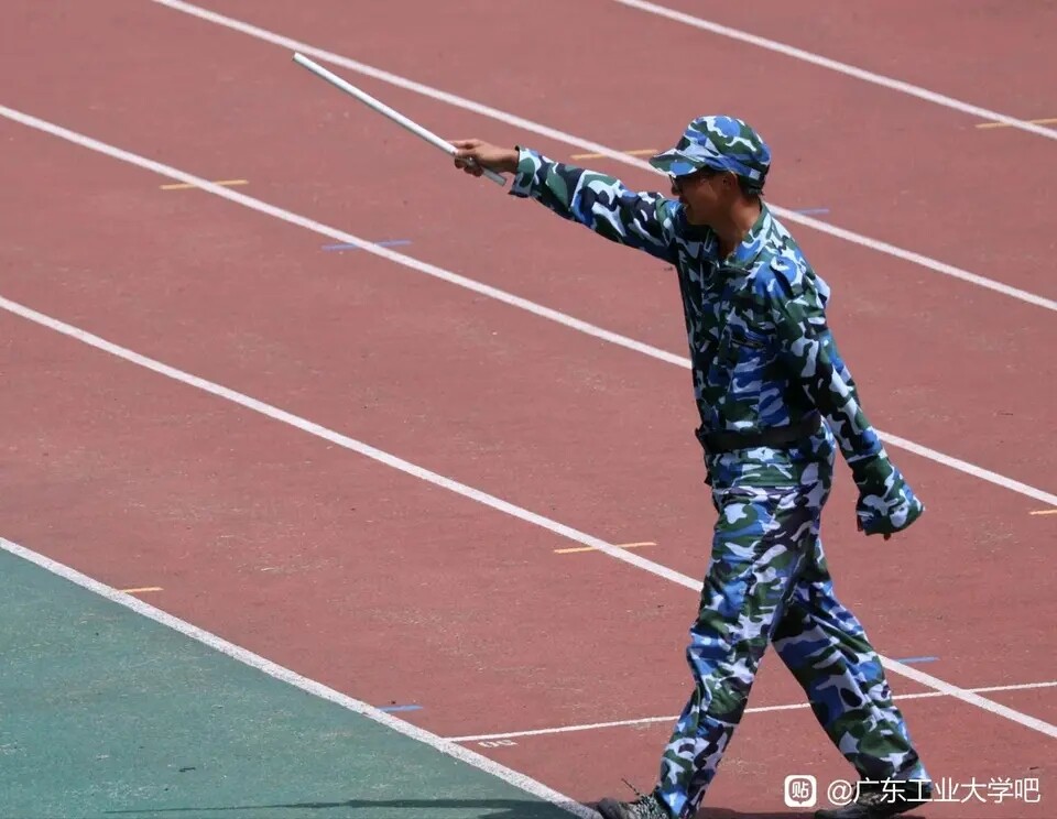 服从?造反!-----------观赵修军训有感 - 马列毛主义与革命左翼 时事评论 - 布站
